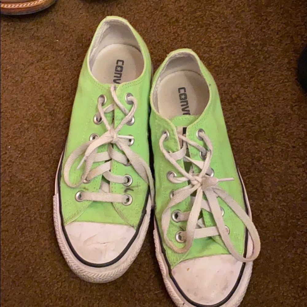Neon green women’s converse